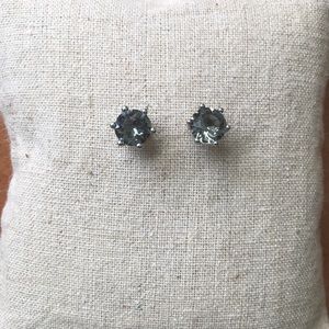 Stella & Dot Studs